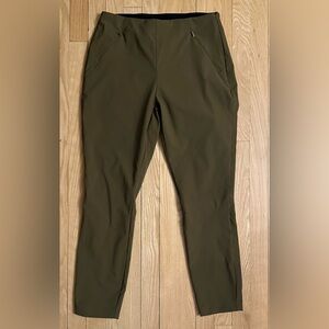 Duluth Trading Co Flexcellent Skinny Leg Ankle Pants, Size 8